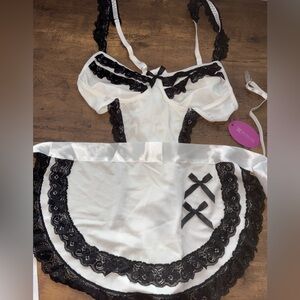 AVID LOVE Black and White Maid’s Lingerie Set